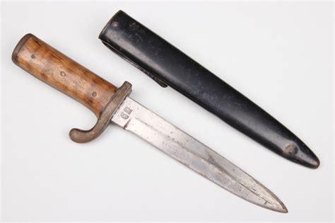 ratisbon's | WWI trench knife - WKC | DISCOVER GENUINE MILITARIA ...