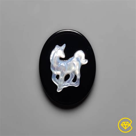 Mother Of Pearl,Onyx | Mother Of Pearl Horse Inlay On Black Onyx ...