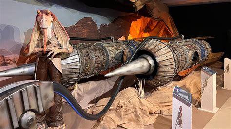 Ausstellung "The Fans Strike Back": Die Macht der Star-Wars-Fans ...