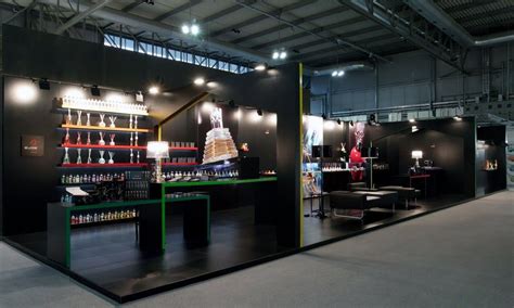 ARTI VISIVE SNC: Customer Reviews, Stands and Services