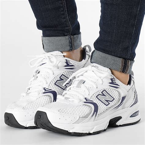 New Balance - Baskets Femme Lifestyle 530 MR530BA White Navy Blue ...