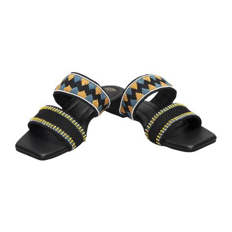 Zig Zag Flats – Nomada