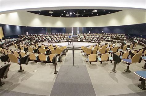 SSC 229 | UCR Classrooms