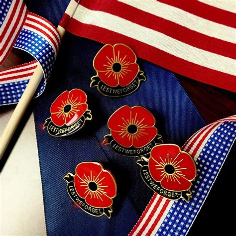 Poppy Brooch, Poppy Flower Remembrance Memorial Day Lapel Pin For Women ...