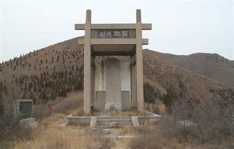 魏征死后，李世民为何推倒他的墓碑？后来又为何将它修好了？