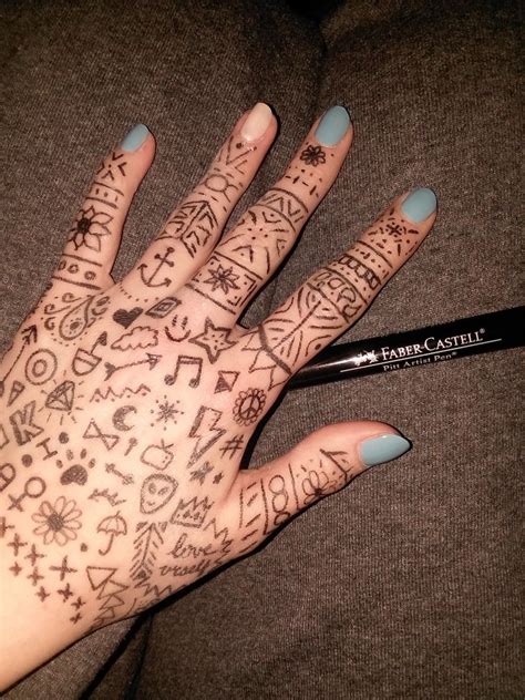 easy doodles things to draw on your hand