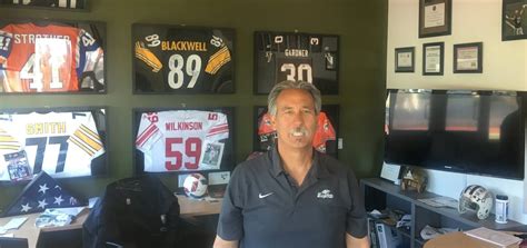 'Last Chance U’ coach John Beam dies after shooting on Laney College campus