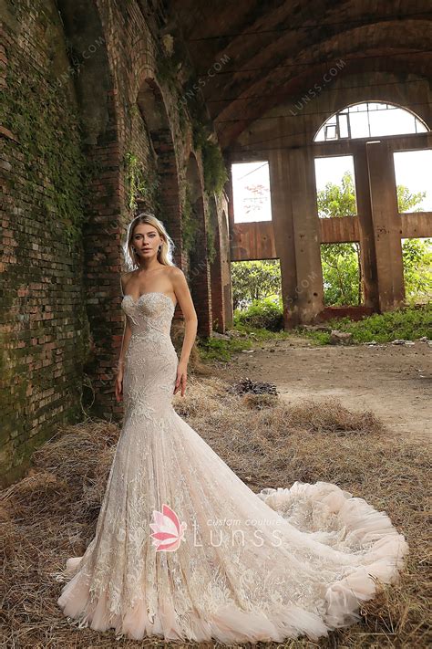 Shimmering Beaded Lace Strapless Mermaid Wedding Dress - Lunss