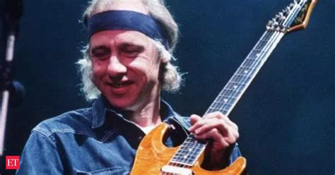 knopfler: Former Dire Straits Vocalist Mark Knopfler to Auction Guitar ...