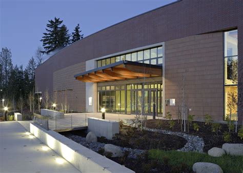 Pierce College: Fees, Reviews, Rankings, Courses & Contact info