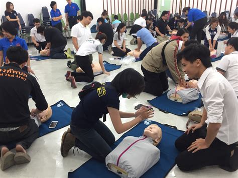 Simple CPR Training 的图像结果