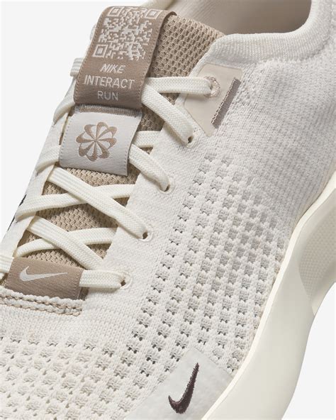 Nike Run Shoes 的图像结果