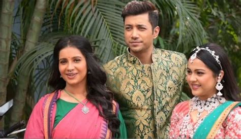 Set Visit Of Star Jalsha's Mega Serial Tumi Ashepashe Thakle