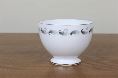 ウェッジウッド スターダスト シュガーボウル 星 ヴィンテージ 食器 イギリス WEDGWOOD T186 | epoca
