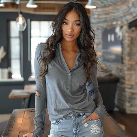 10+ Comfortable Business Casual Outfit Ideas Featuring Henley Shirts ...