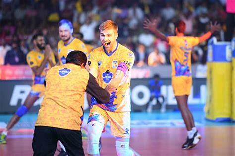 We had 12 heroes in our team: Spartans coach