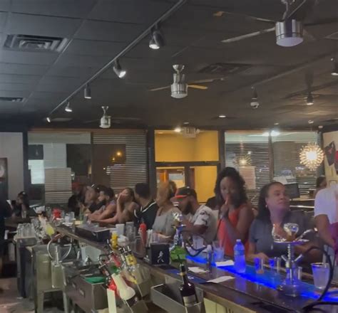 Gallery - Harold's Chicken & Ice Bar