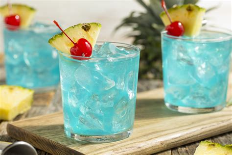 Blue Hawaiian Cocktail Recipe