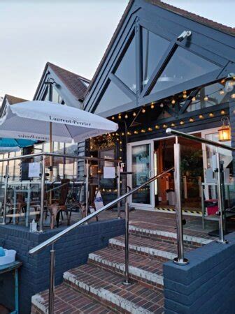 THE WATERFRONT, Hythe - Menu, Prices & Restaurant Reviews - Tripadvisor