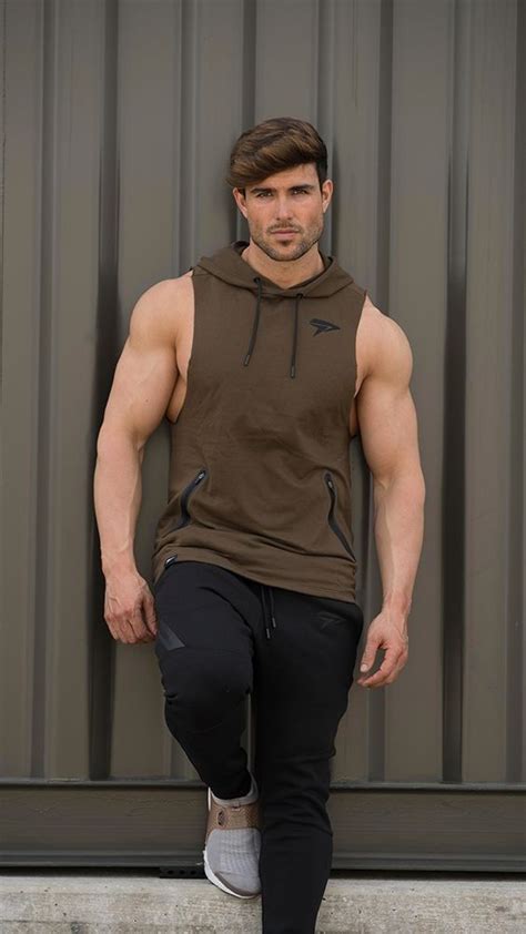 Pin by FEWAS on Fitness Photoshoot Idea in 2020 | Mens workout clothes ...
