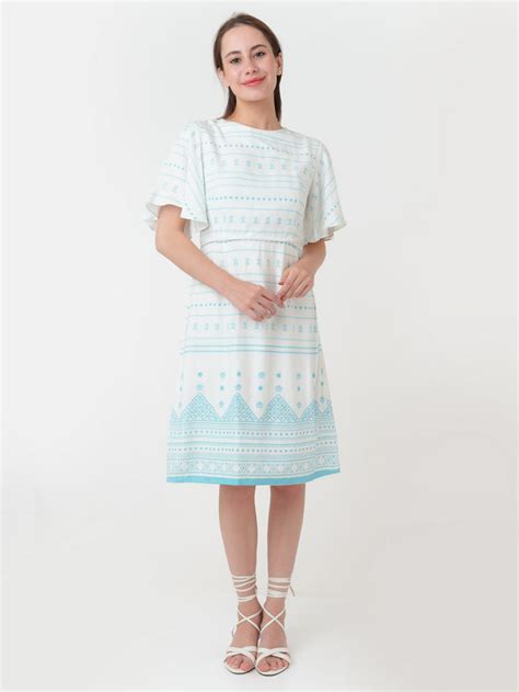 Buy latest dresses for women | stylish dresses for women start at Rs2000