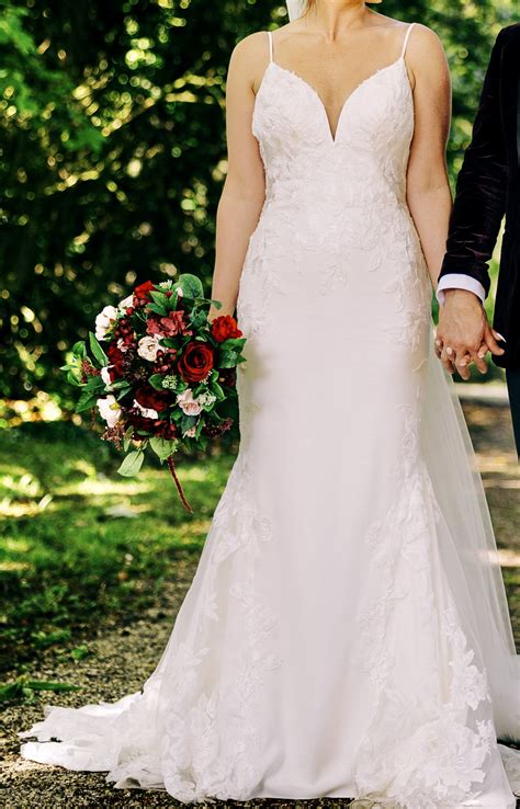 Essense of Australia D3263 - Modern wedding dress with tasteful cutouts - Sell My Wedding Dress ...