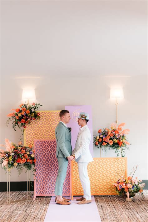 37 Epic DIY Wedding Backdrops and Ideas - Green Wedding Shoes