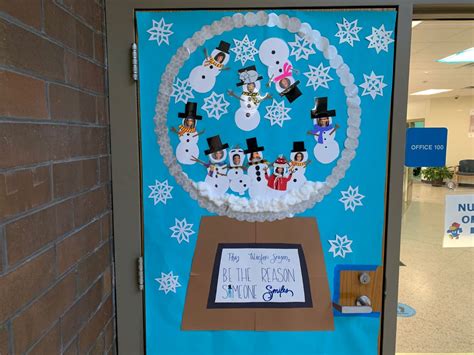 Creative DIY Door Decorating Ideas | Twigandthistle