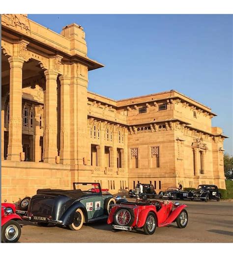30 inside pictures of Jodhpur’s luxurious Umaid Bhawan Palace, one of ...