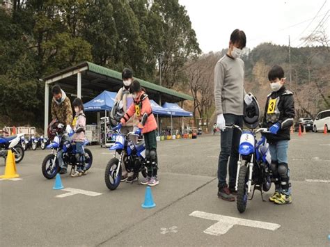 Kids learning safe driving at Yamaha Riding Academy in Japan