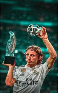 Luka Modric Footballer Wall Poster For Room With Gloss Lamination M5 ...