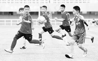 中国儿童中心 教育要闻 暑假体育家庭作业引导家长养成好的健康和亲子习惯