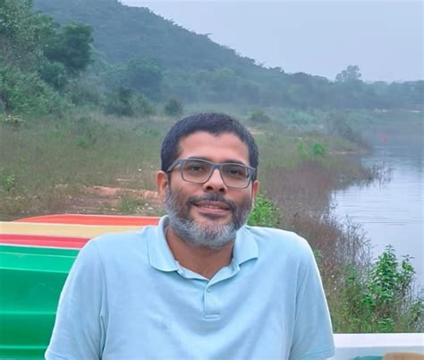Dr. Atul Thakur