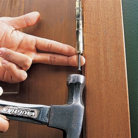 How to Fix Squeaky Door Hinges (DIY)