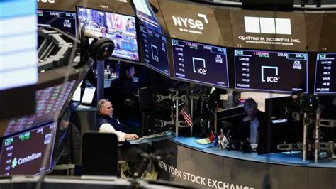 US Stock Market: Dow Jones gains 205 points, Nasdaq up 199 points as ...
