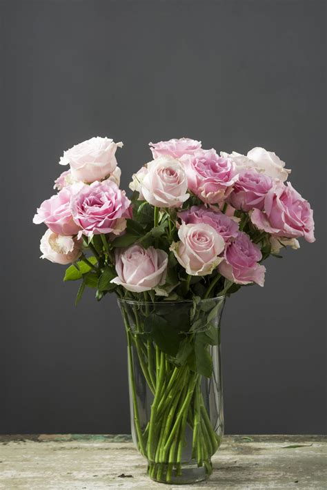 White Roses in Vase | Exquisite Glass Vase | from: R480