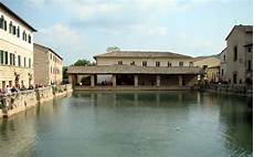 le terme bagno vignoni bagno vignoni glenys rome beyond le terme bagno vignoni bagno vignoni glenys rome beyond
