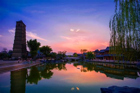 洛阳市孟津区河图公园：湖水清澈 树木斑斓 - 国际在线移动版