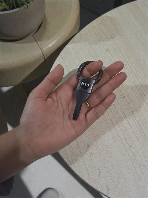 Kia Metal Car Keychain with Leather Strap | Premium Key Holder – Cover ...