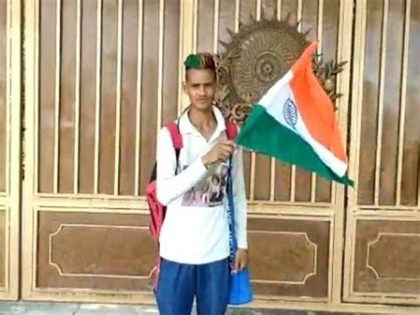 IPL 2021: MS Dhoni fan walks 1,400 km to meet CSK skipper, what ...