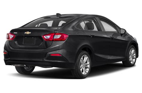 Chevrolet Cruze Features 的图像结果