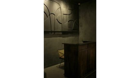 Sculpted plaster | Earthly yours