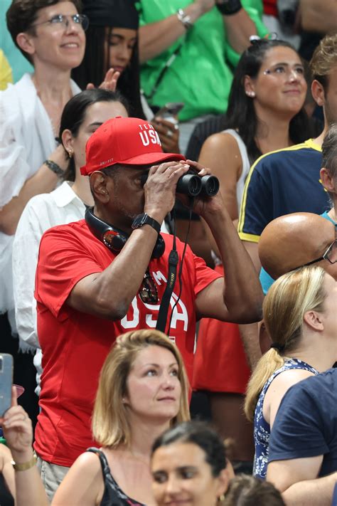 What to know about Simone Biles' husband Jonathan Owens, her parents ...