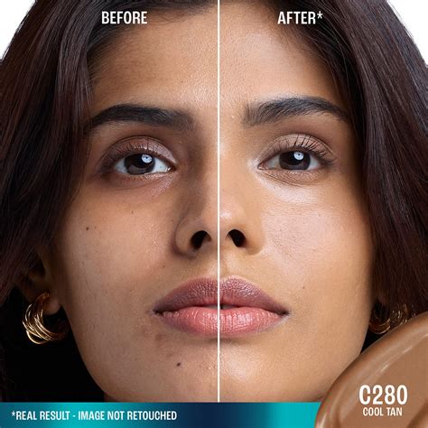 Lakmē 9to5 Hya Matte Foundation + Hyaluronic Acid