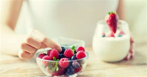 9 Foods High In Disease Fighting Antioxidants That You Should Include ...