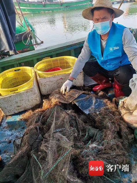 文明海南 | 临高渔民出海打鱼 一年顺手捞回海洋垃圾2901公斤-临高新闻网-南海网