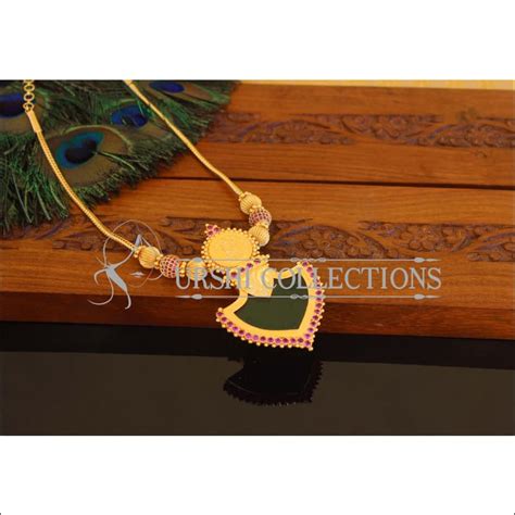 Kerala Style Gold Plated Temple palakka Necklace M2308 – Urshi Collections