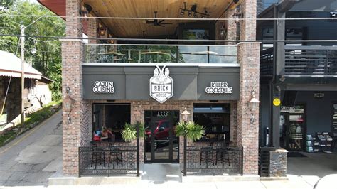 Brick House Gastropub | Toast