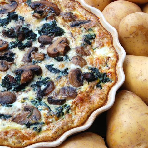 Savory Mushroom and Spinach Quiche Recipe