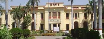 Top Information Technology Colleges in India 2026: Ranking, Fees ...